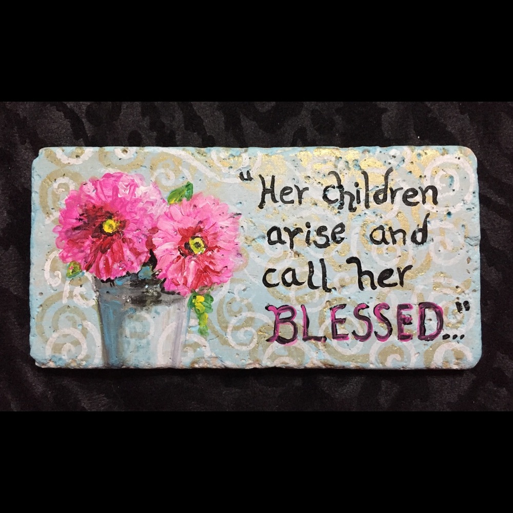 Hand painted paper weight on natural marble